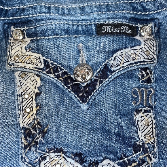 Miss Me jeans boot signature size W27/L31 1/2 - Picture 6 of 16